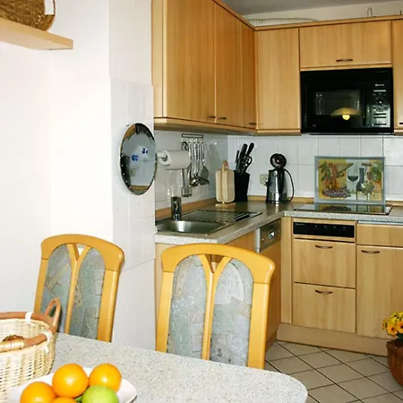 Faehrhaus Nr 12 Mit Sauna- Und Schwimmbadnutzung Im Ahoi Erlebnisbad Feriehus